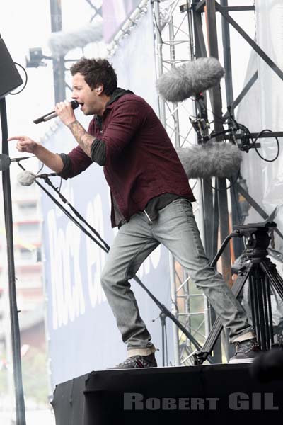 SIMPLE PLAN - 2011-08-28 - SAINT CLOUD - Domaine National - Grande Scene - 
